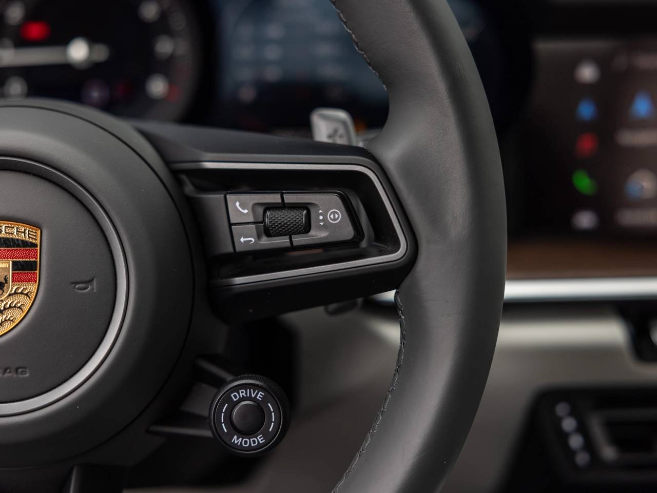 2024 Porsche 911 Carrera