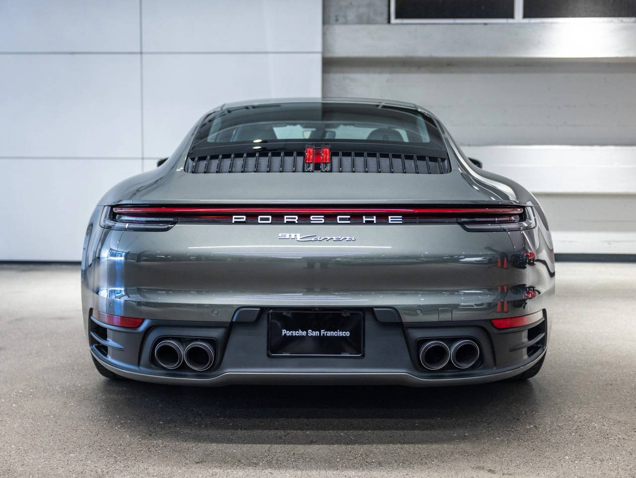 2024 Porsche 911 Carrera
