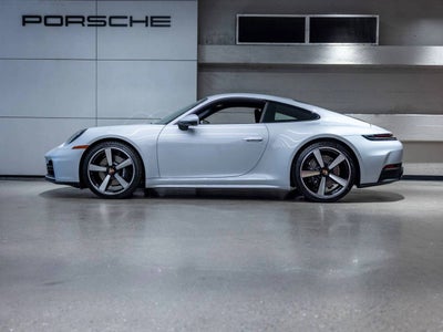 2026 Porsche 911 Carrera