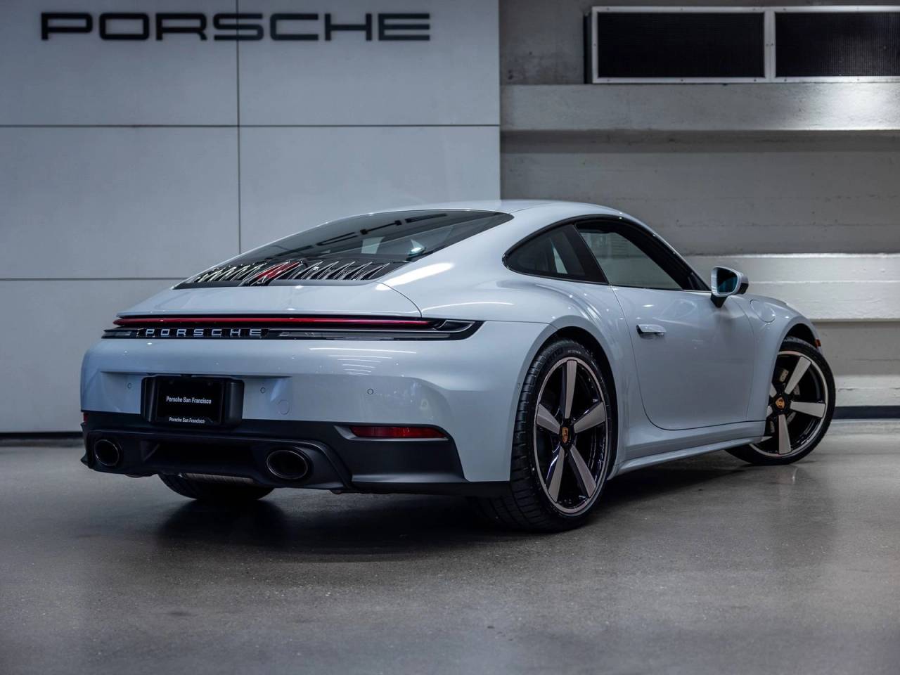 2026 Porsche 911 Carrera