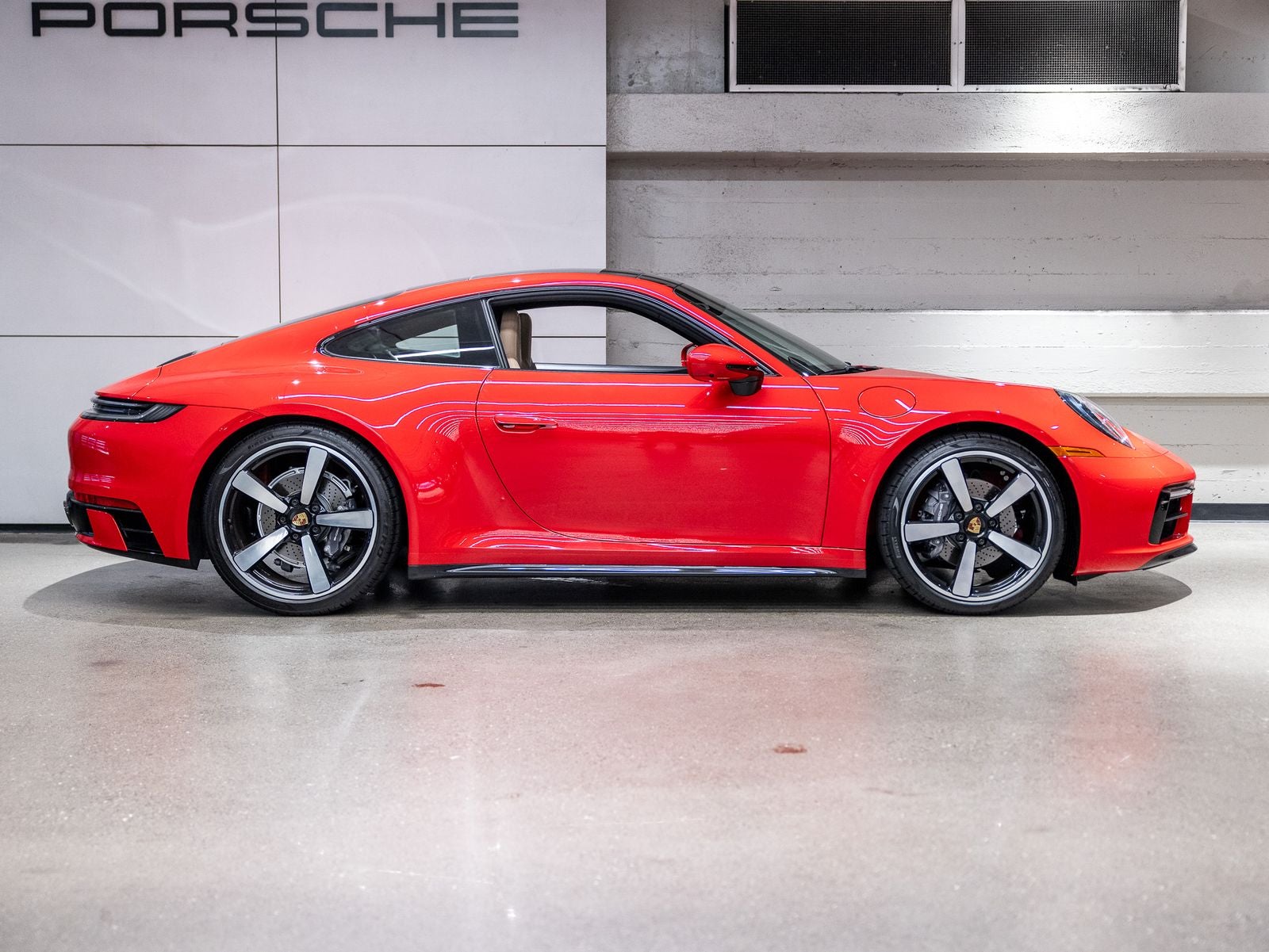 2024 Porsche 911 911 Carrera (MY24)