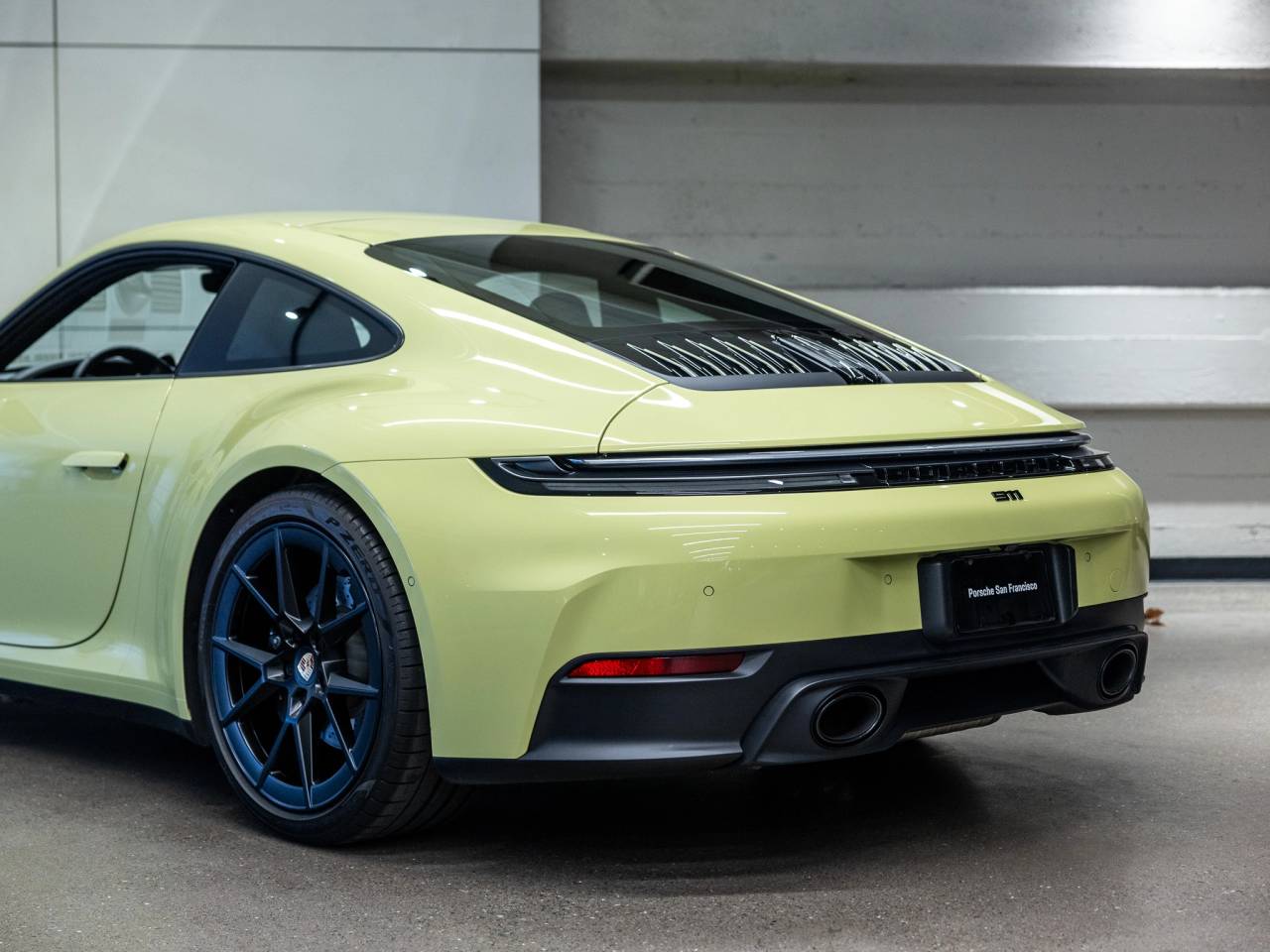 2025 Porsche 911 911 Carrera