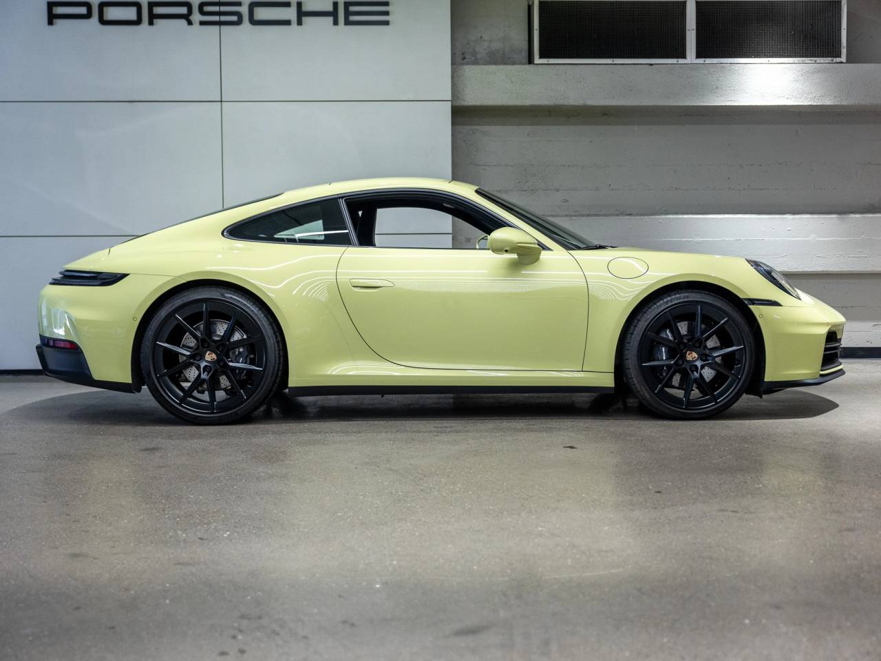 2025 Porsche 911 911 Carrera