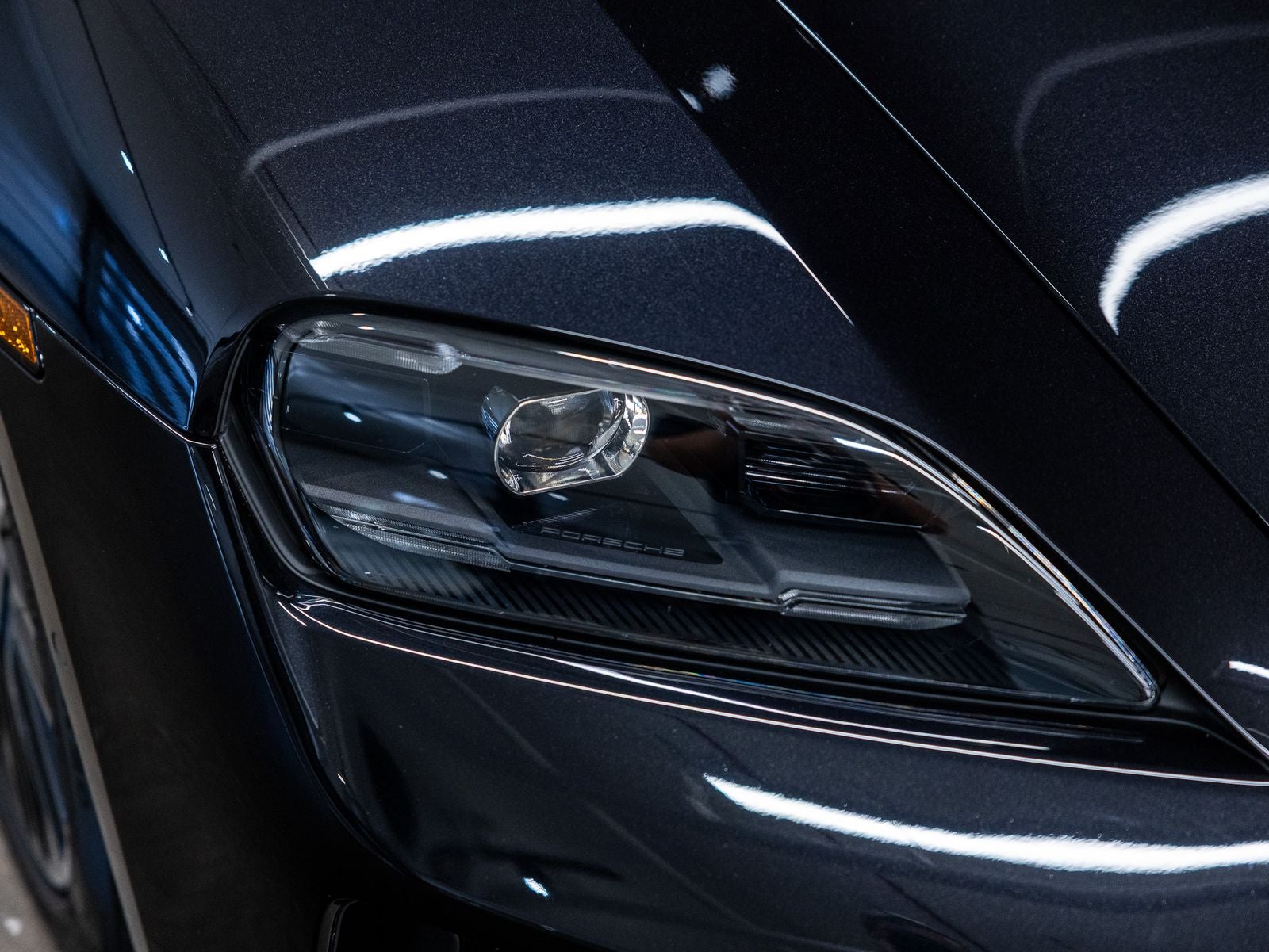2025 Porsche Taycan Taycan
