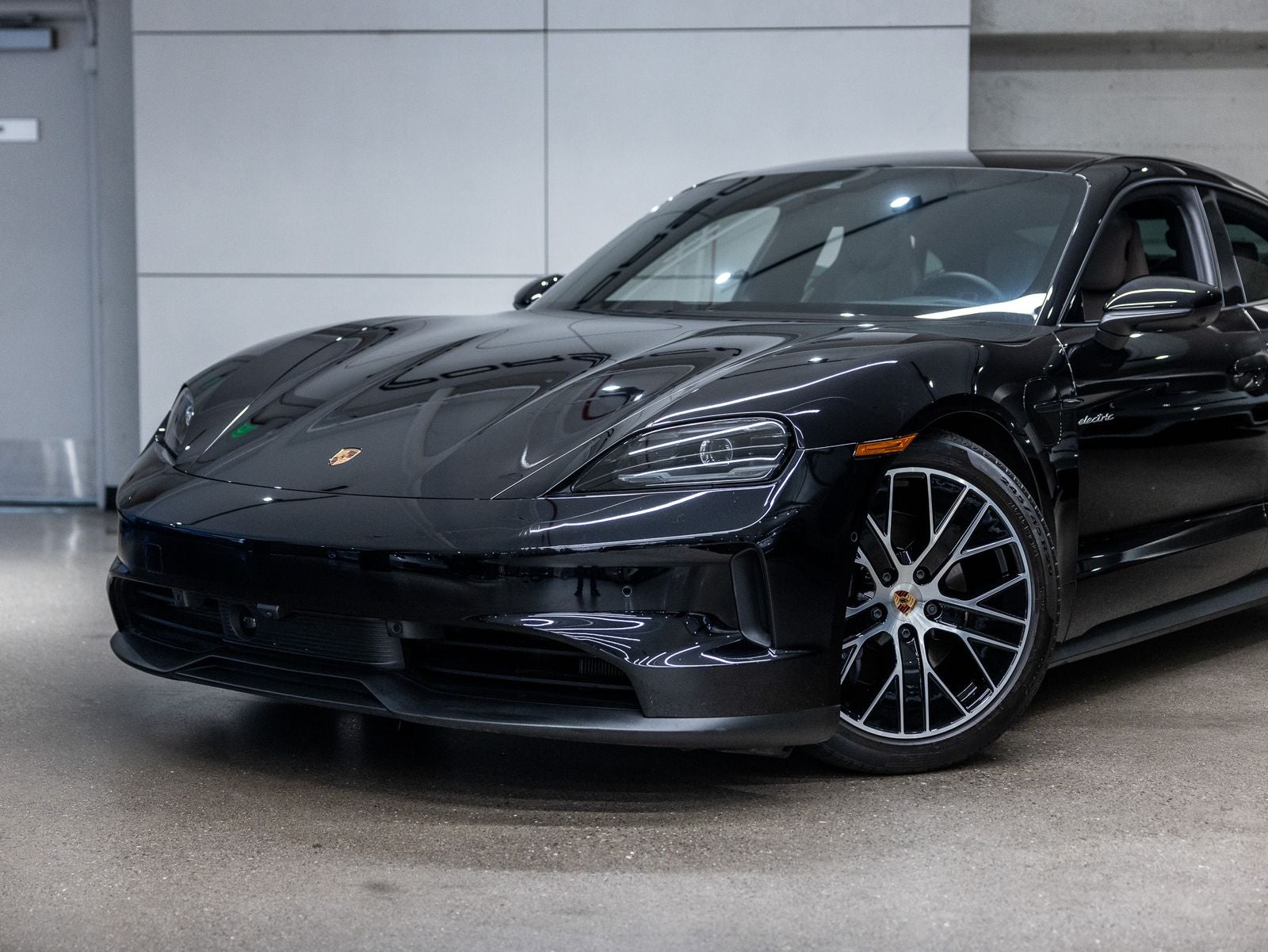 2025 Porsche Taycan Taycan