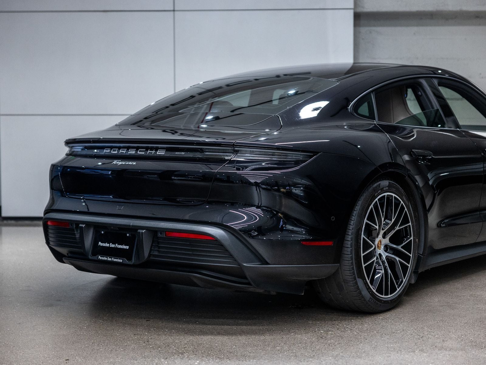 2025 Porsche Taycan Taycan