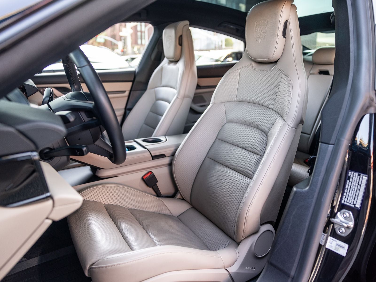 2025 Porsche Taycan Taycan