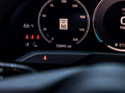 2025 Porsche Taycan Taycan