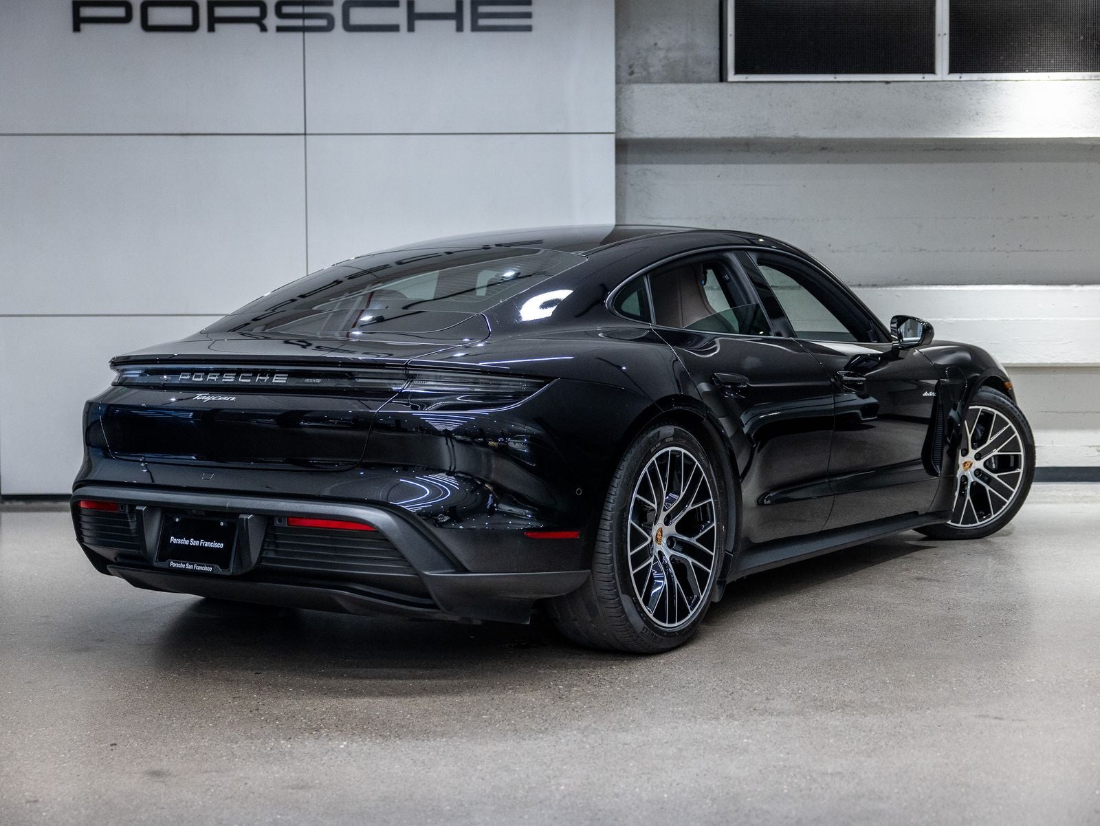 2025 Porsche Taycan Taycan