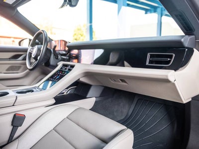 2025 Porsche Taycan Taycan