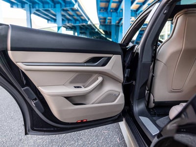 2025 Porsche Taycan Taycan