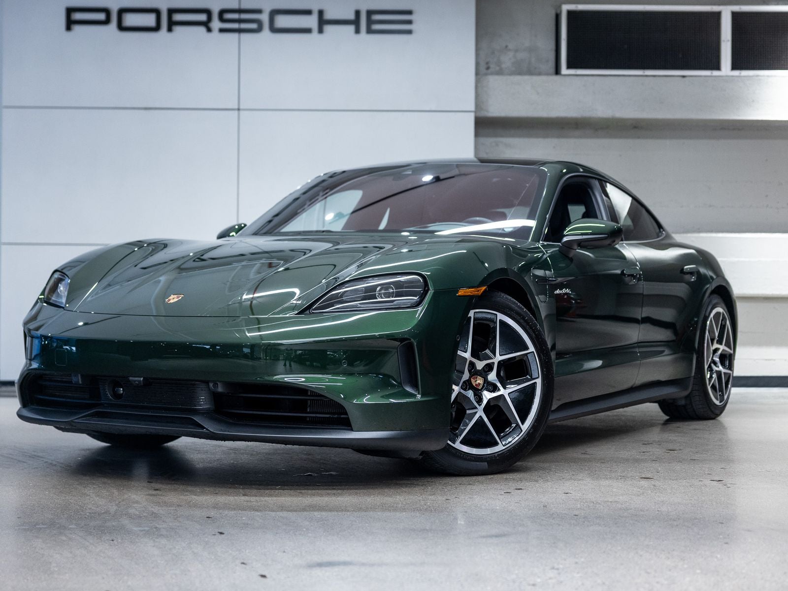 2026 Porsche Taycan Taycan 4