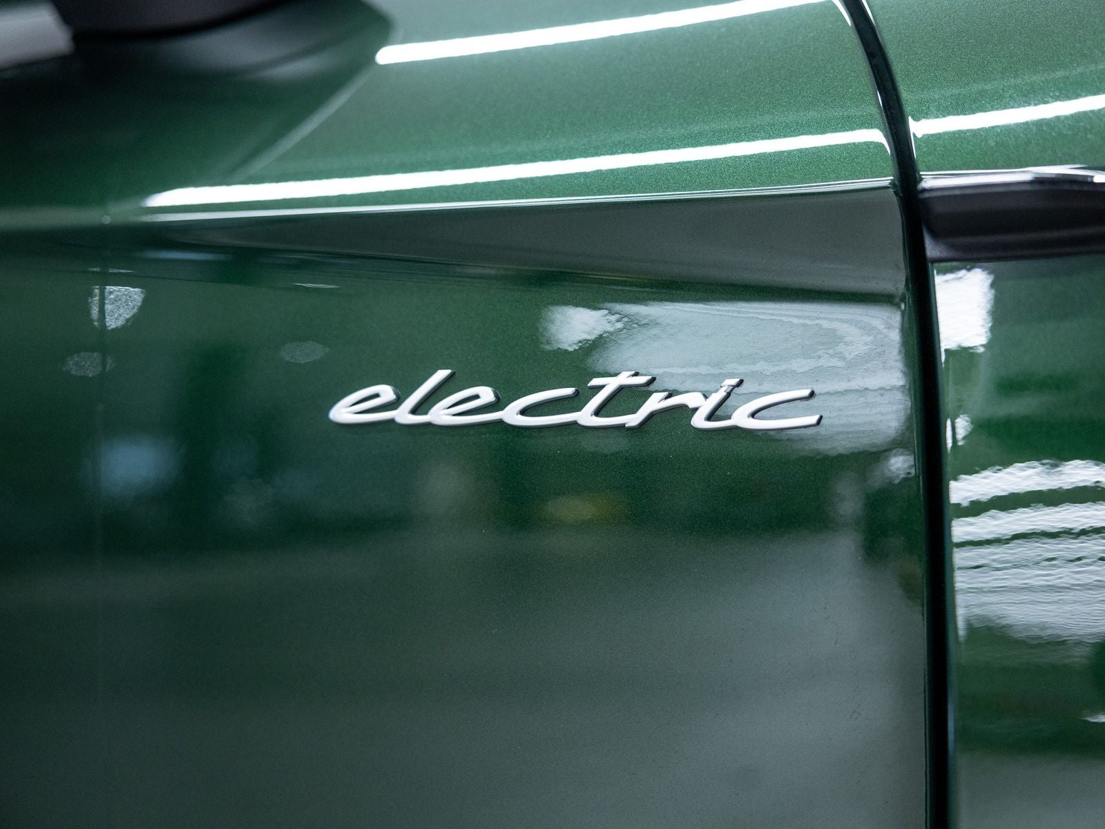 2026 Porsche Taycan Taycan 4