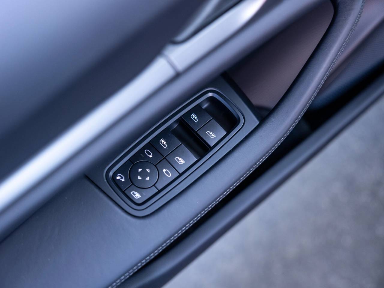 2026 Porsche Taycan Taycan 4