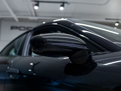 2026 Porsche Taycan Taycan 4 Black Edition