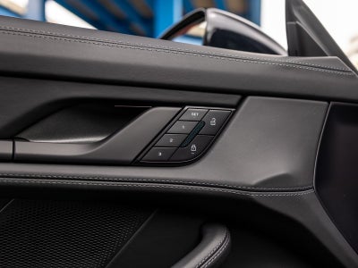 2026 Porsche Taycan Taycan 4 Black Edition