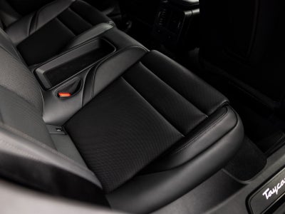 2026 Porsche Taycan Taycan 4 Black Edition