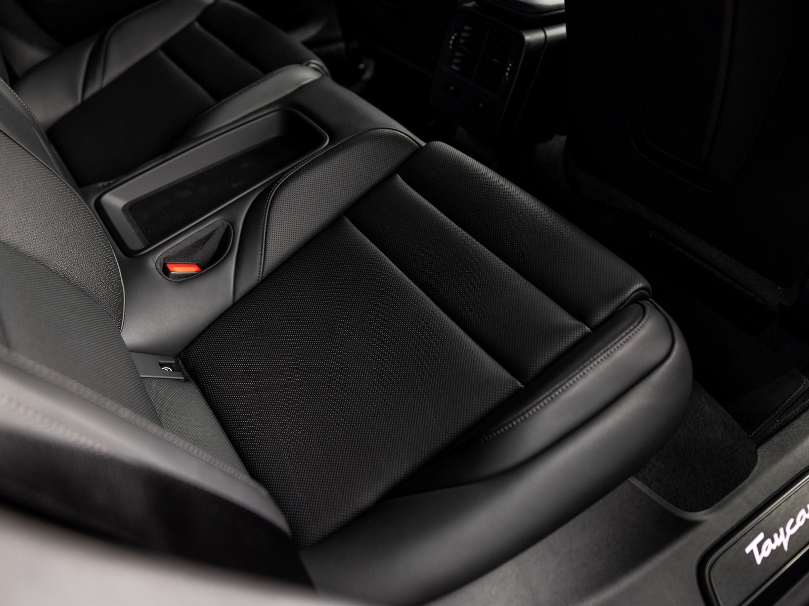 2026 Porsche Taycan Taycan 4 Black Edition
