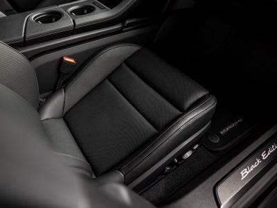 2026 Porsche Taycan Taycan 4 Black Edition