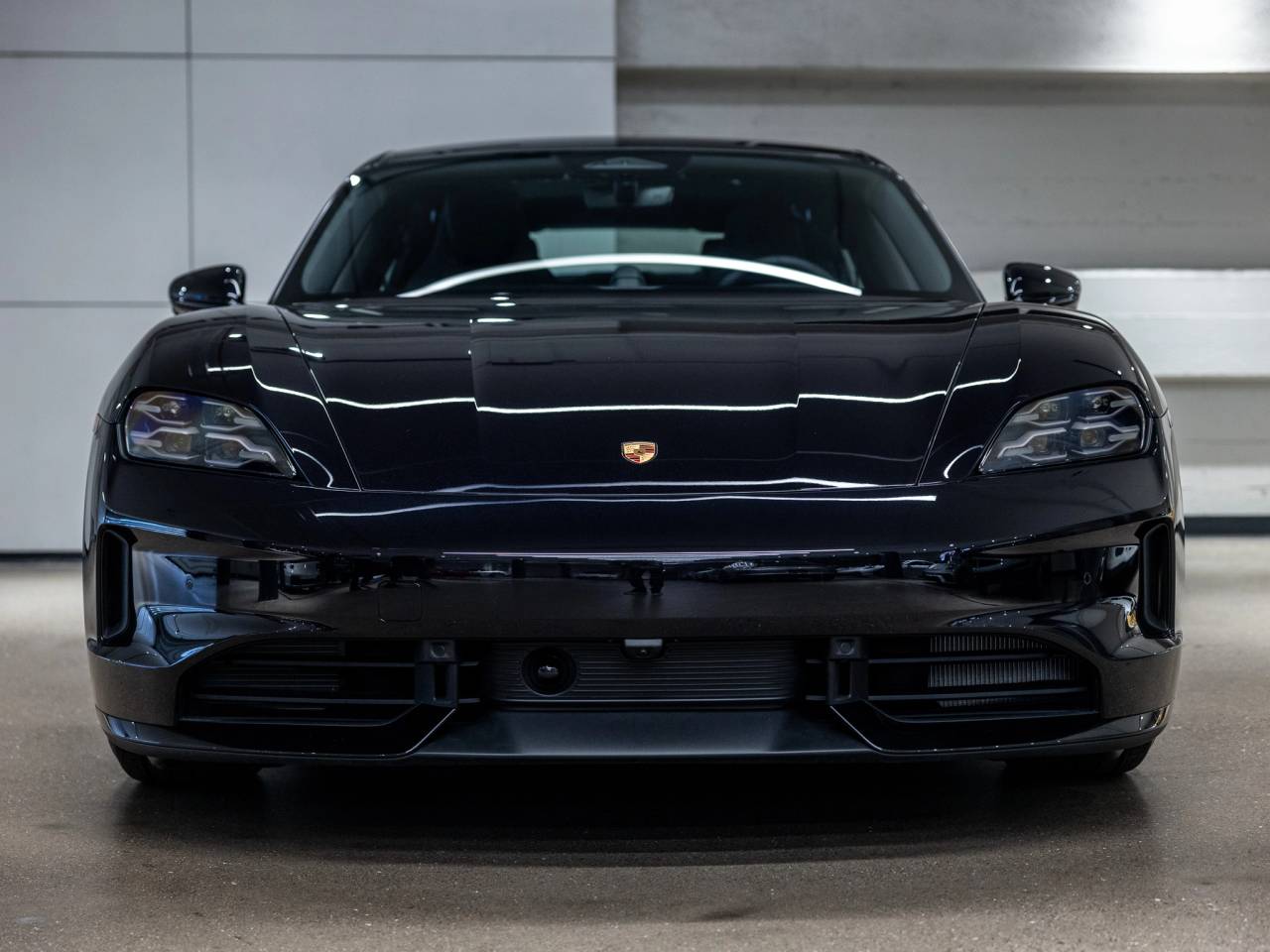 2026 Porsche Taycan Taycan 4 Black Edition