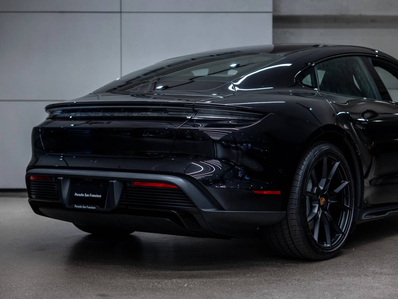 2026 Porsche Taycan Taycan 4 Black Edition