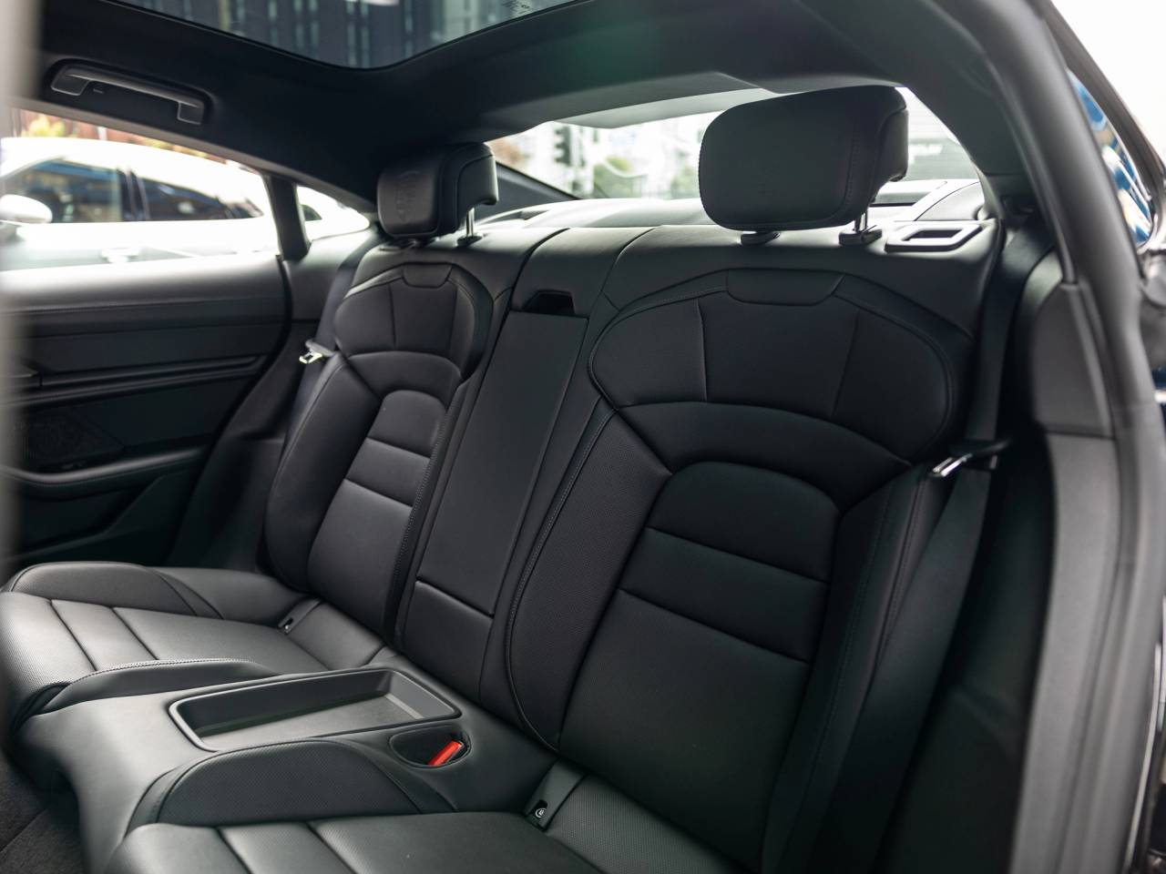2026 Porsche Taycan Taycan 4 Black Edition