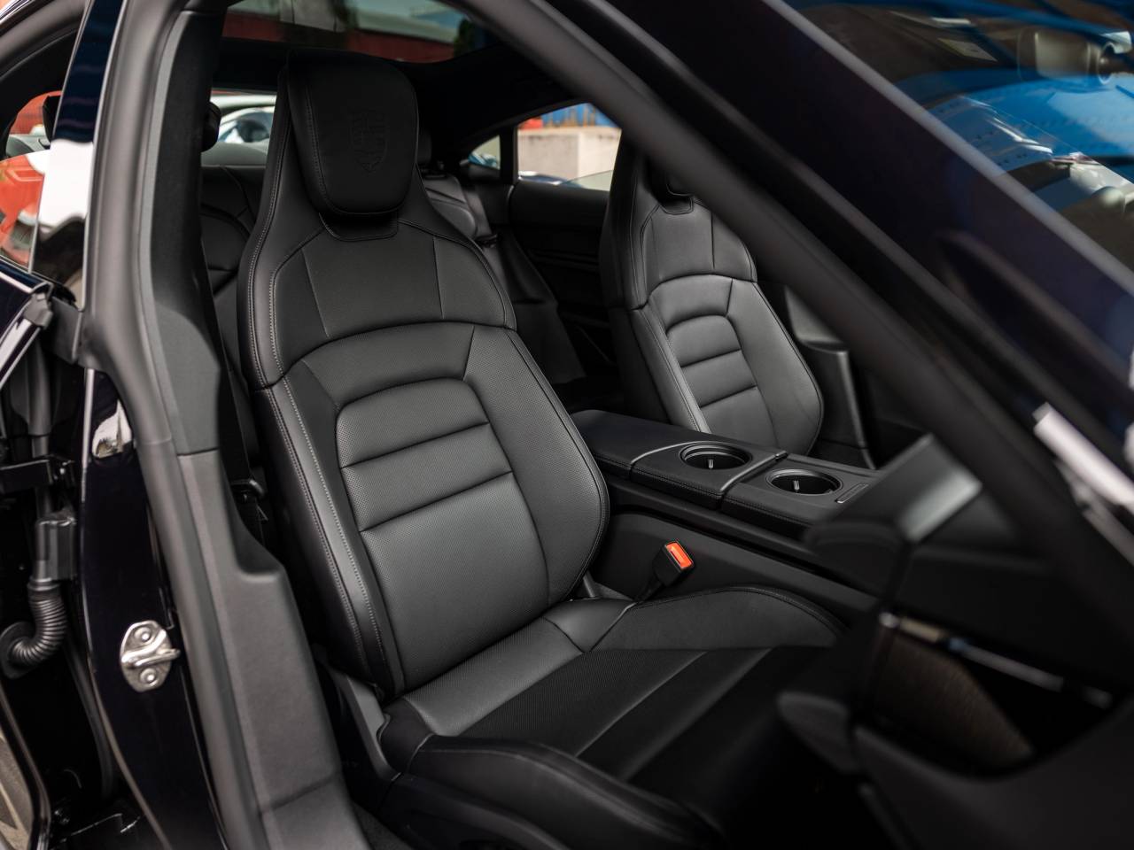 2026 Porsche Taycan Taycan 4 Black Edition