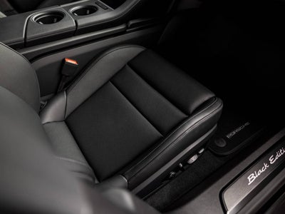 2026 Porsche Taycan Taycan 4 Black Edition
