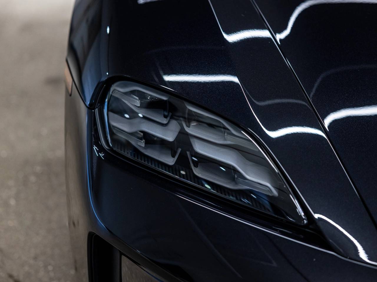 2026 Porsche Taycan Taycan 4 Black Edition