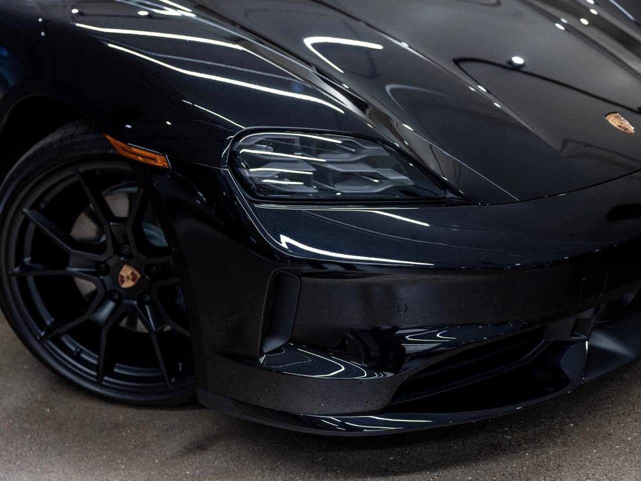 2026 Porsche Taycan Taycan 4 Black Edition