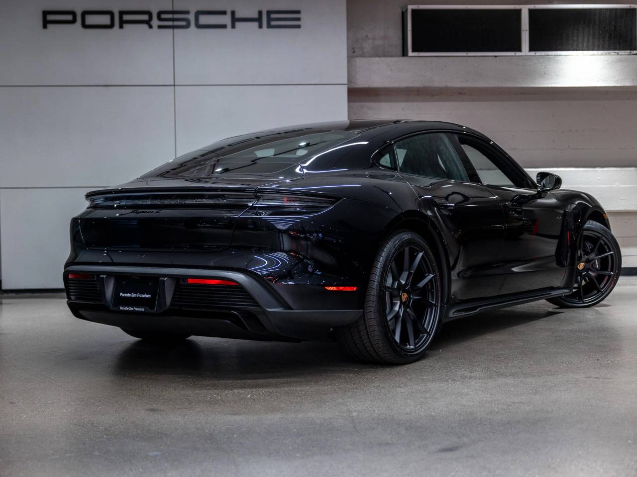 2026 Porsche Taycan Taycan 4 Black Edition