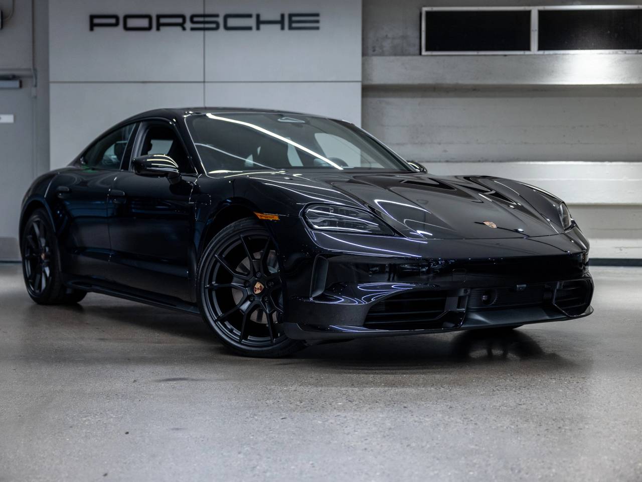 2026 Porsche Taycan Taycan 4 Black Edition