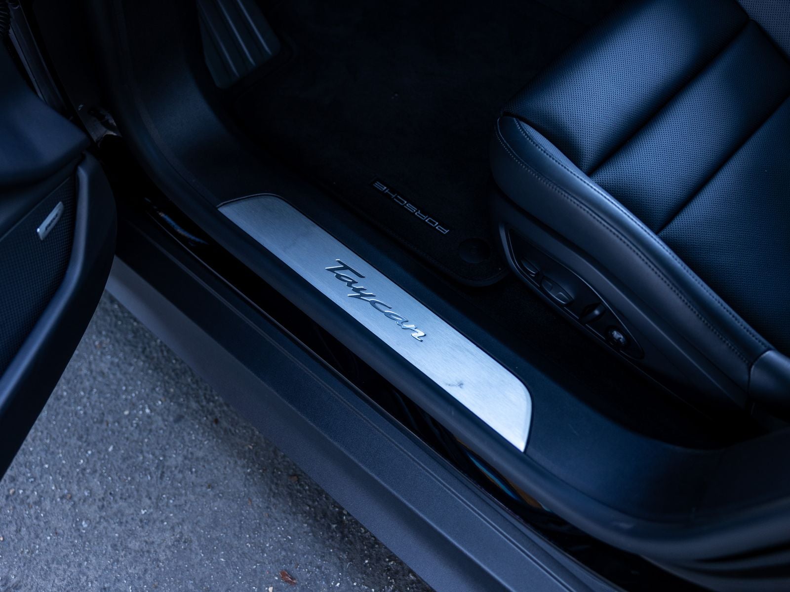 2026 Porsche Taycan Taycan