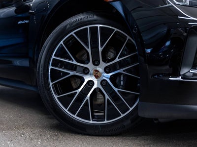 2026 Porsche Taycan Taycan