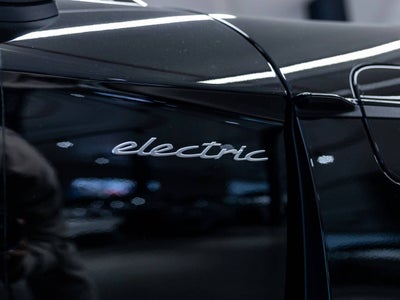 2026 Porsche Taycan Taycan