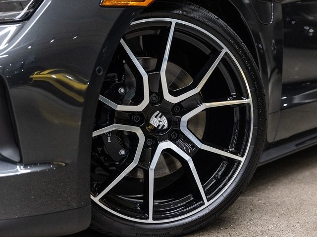 2025 Porsche Taycan Taycan 4