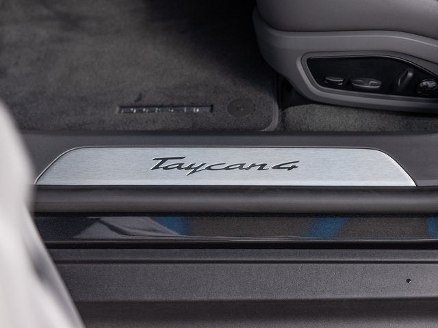 2025 Porsche Taycan Taycan 4