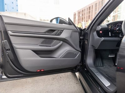 2025 Porsche Taycan Taycan 4