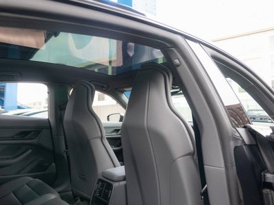 2025 Porsche Taycan Taycan 4