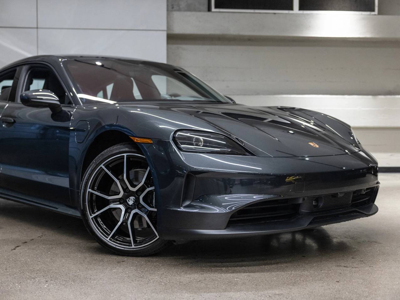 2025 Porsche Taycan Taycan 4