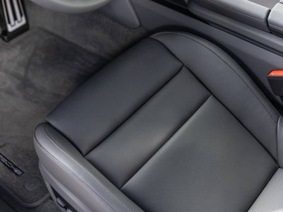 2025 Porsche Taycan Taycan 4