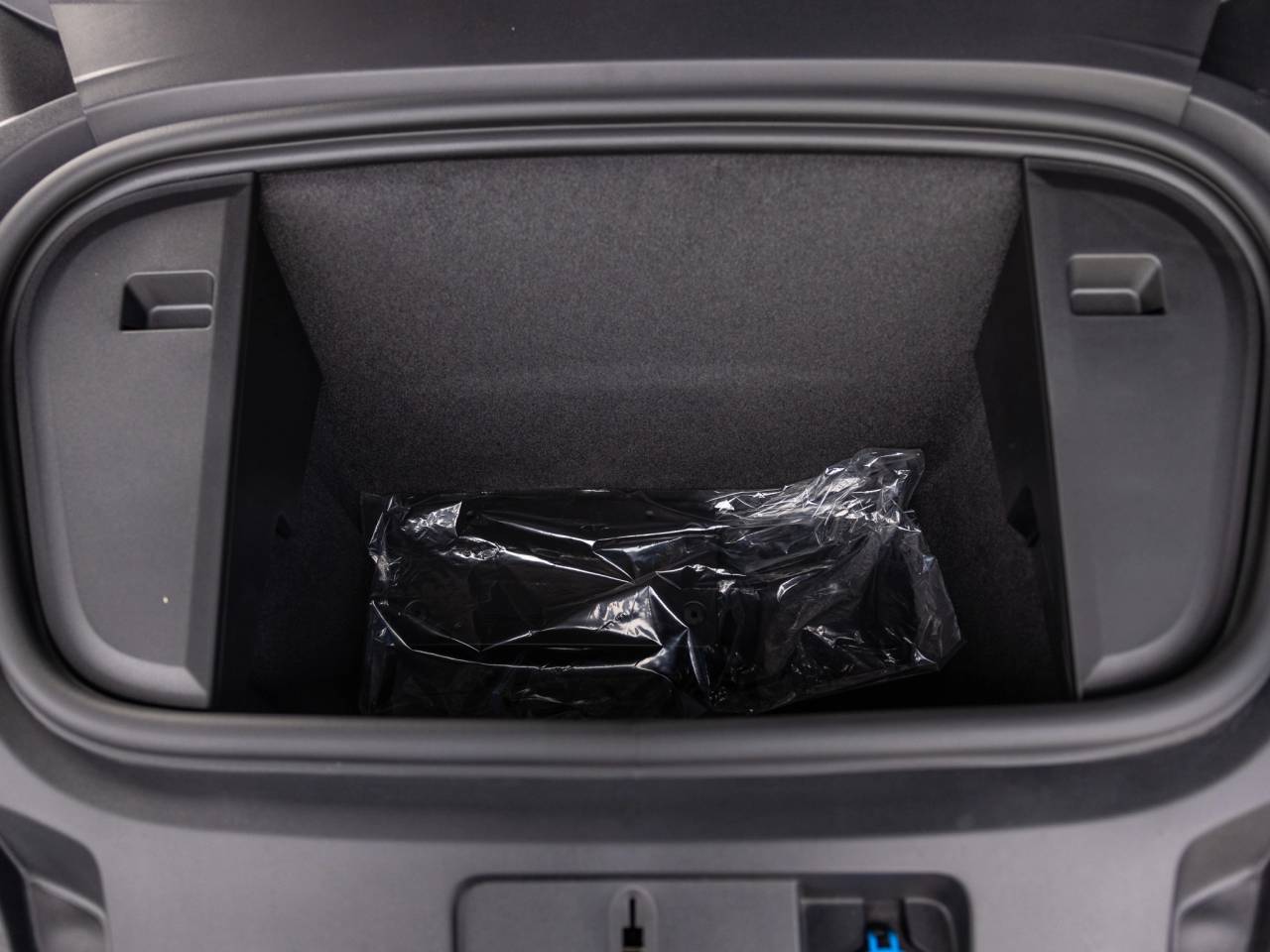 2025 Porsche Taycan Taycan 4