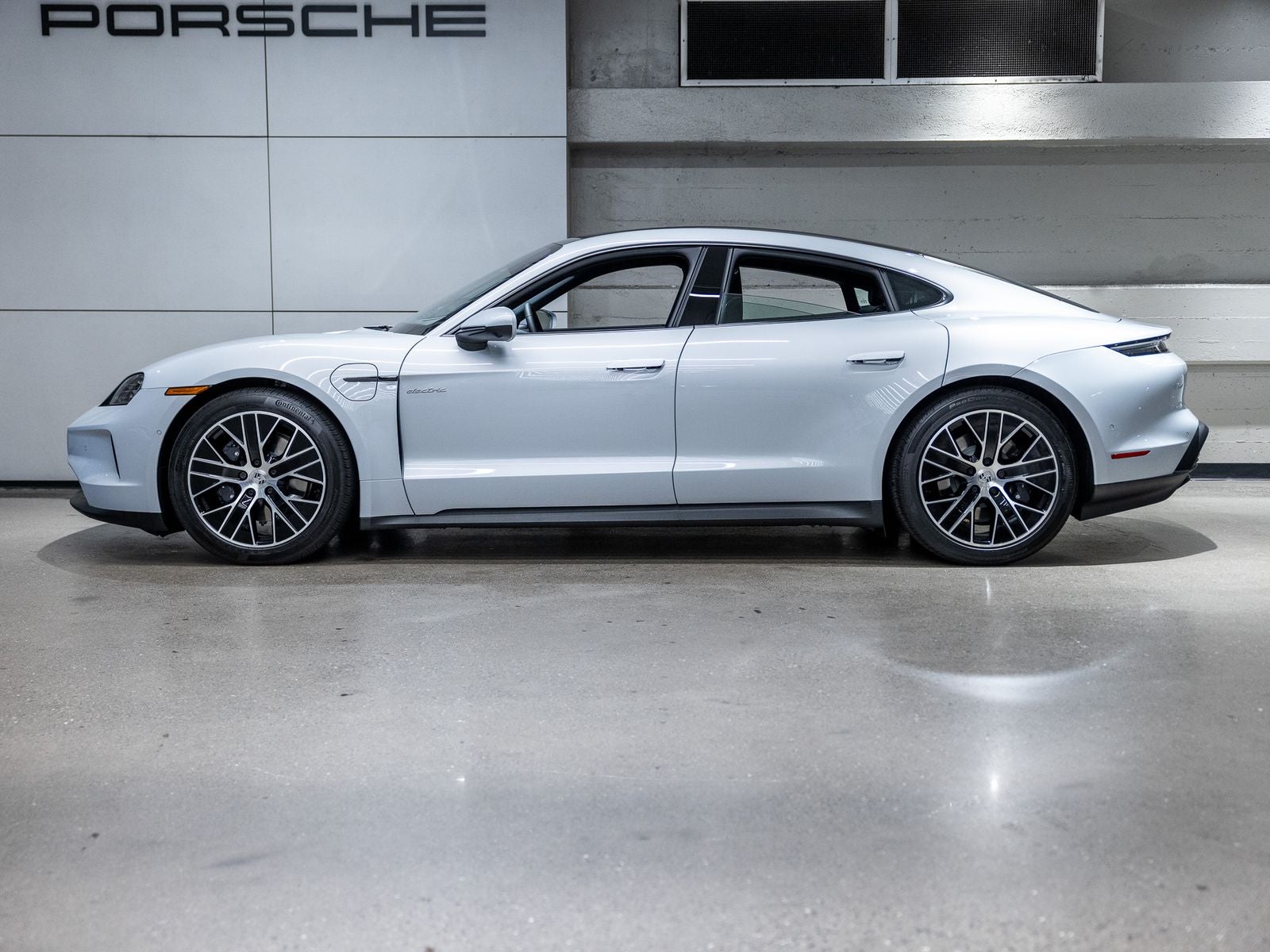 2026 Porsche Taycan Taycan 4