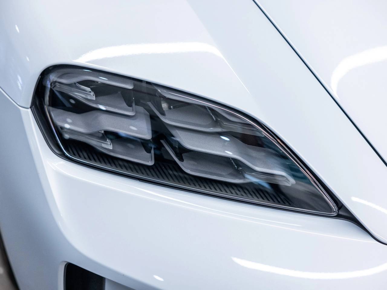 2026 Porsche Taycan Taycan 4