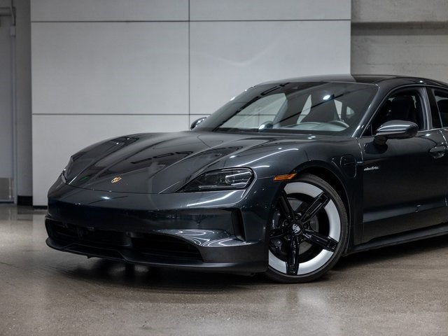 2025 Porsche Taycan Taycan