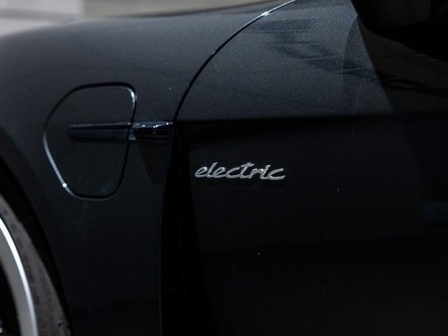 2025 Porsche Taycan Taycan