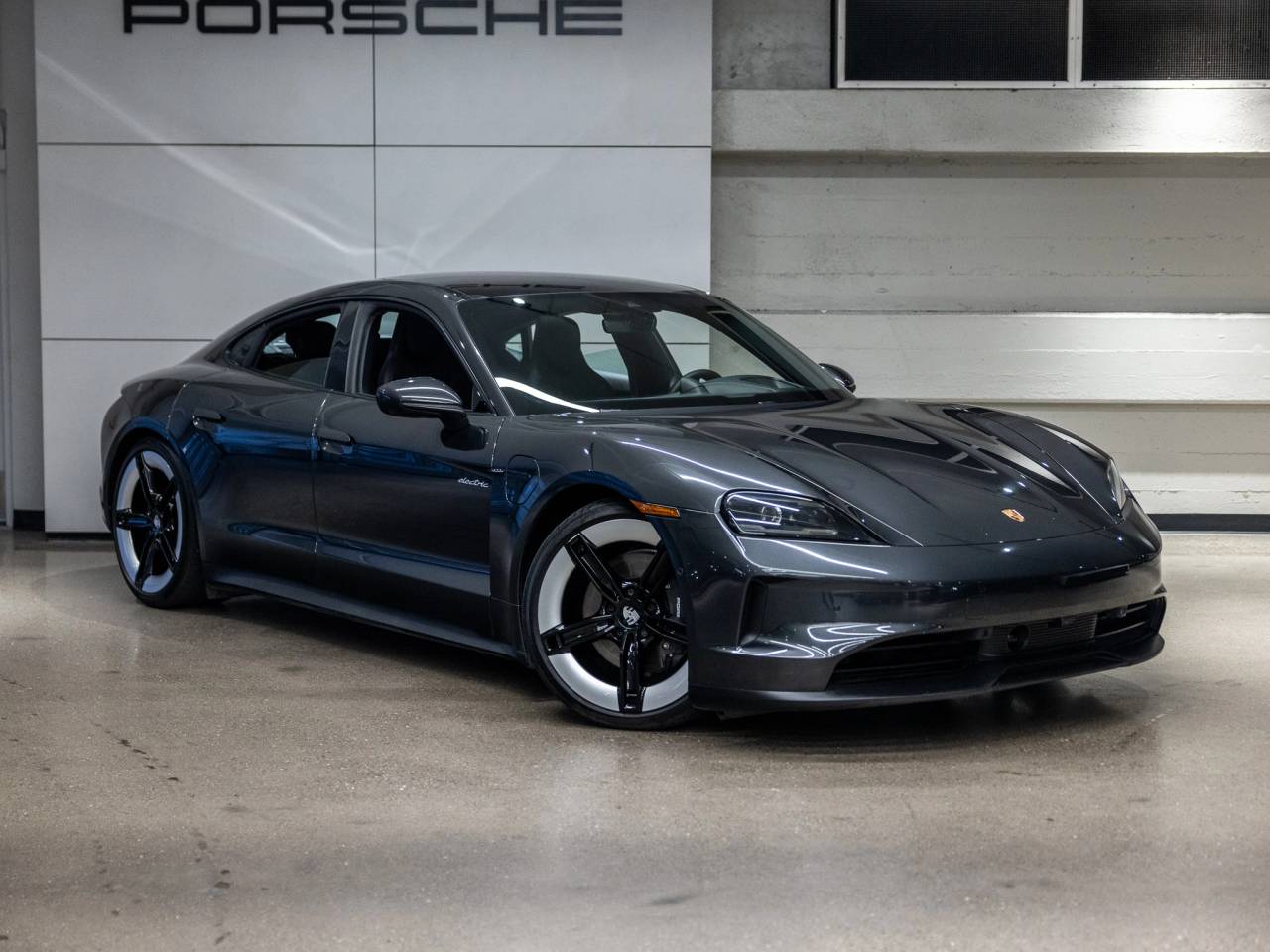 2025 Porsche Taycan Taycan