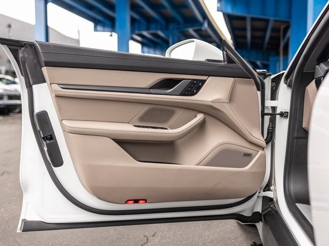 2025 Porsche Taycan Base