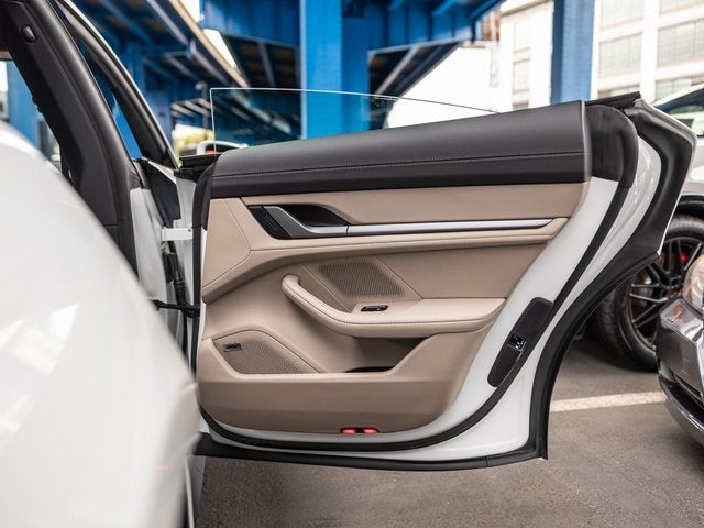 2025 Porsche Taycan Base