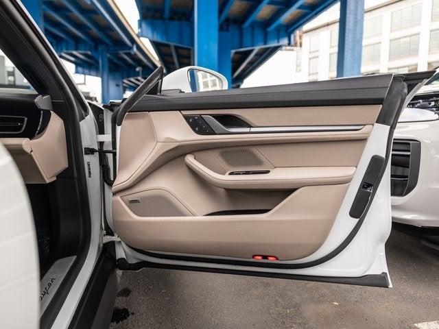 2025 Porsche Taycan Base